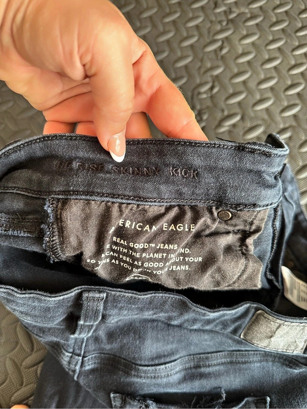 American Eagle Skinny Kick Jeans Black Waist 10 Long - Picture 4 of 6